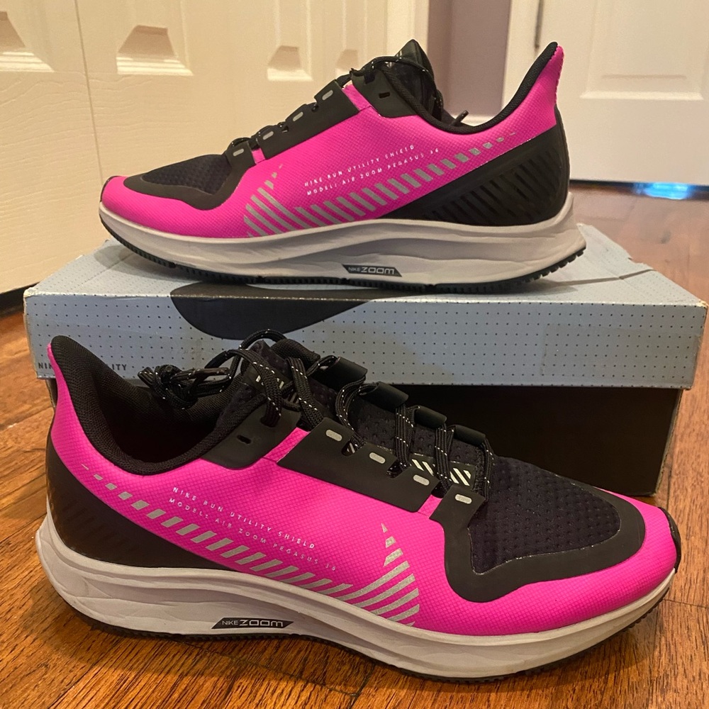 Nike W Zoom Pegasus 36 Shield